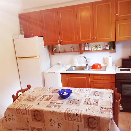 Happiness House Apartment *
