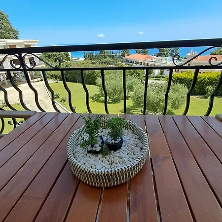 Happiness House Kallithea (Chalkidiki)